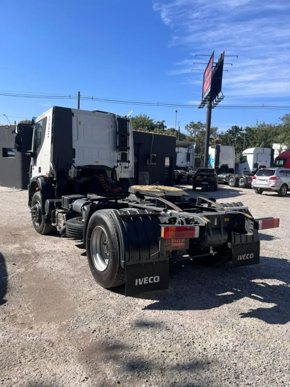 Iveco Cursor 330 2011 4x2 - Foto 4