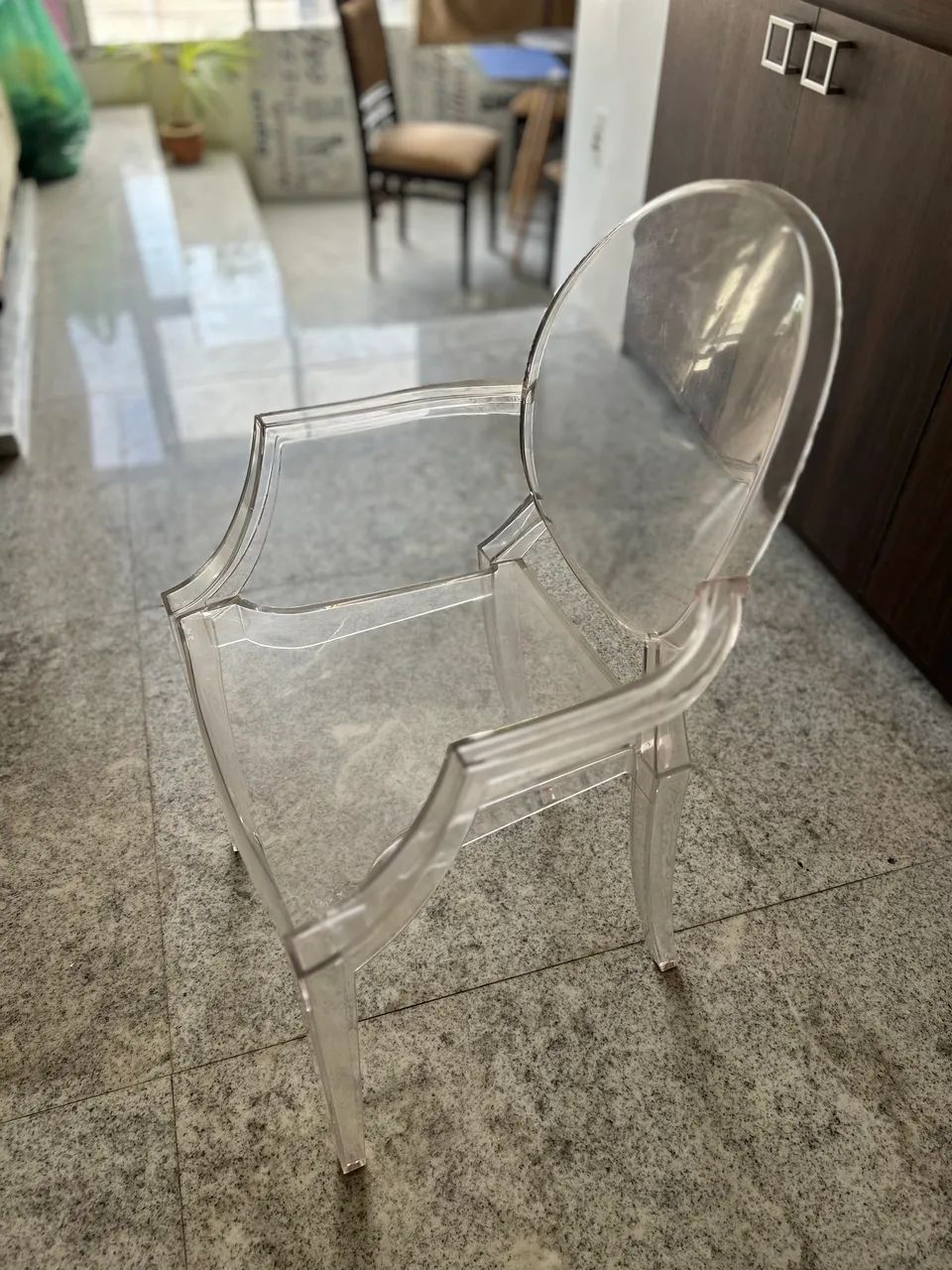 Cadeira Transparente Louis Ghost - Foto 3