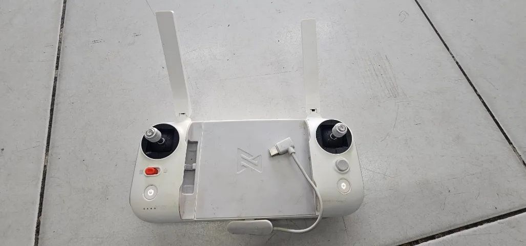 Drone FIMI X8 SE 2022 - Usado - Foto 3
