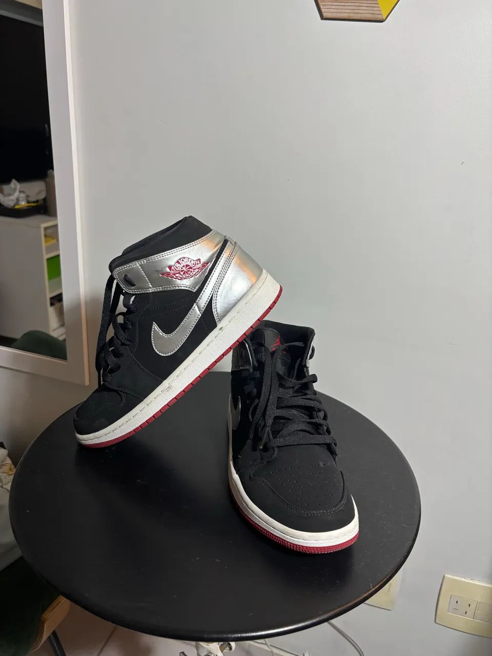 Air Jordan 1 Mid 