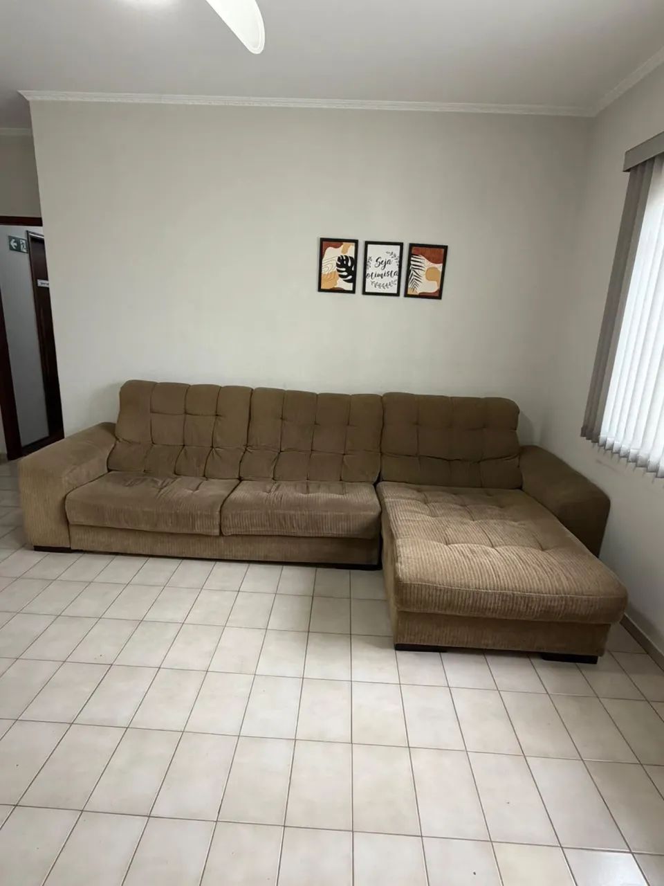 Sofá retrátil em ótimo estado 