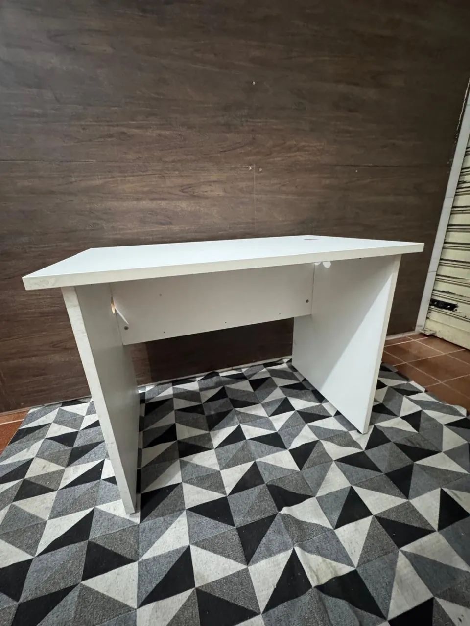 Mesa branca de escritorio 17 und disponível  - Foto 2