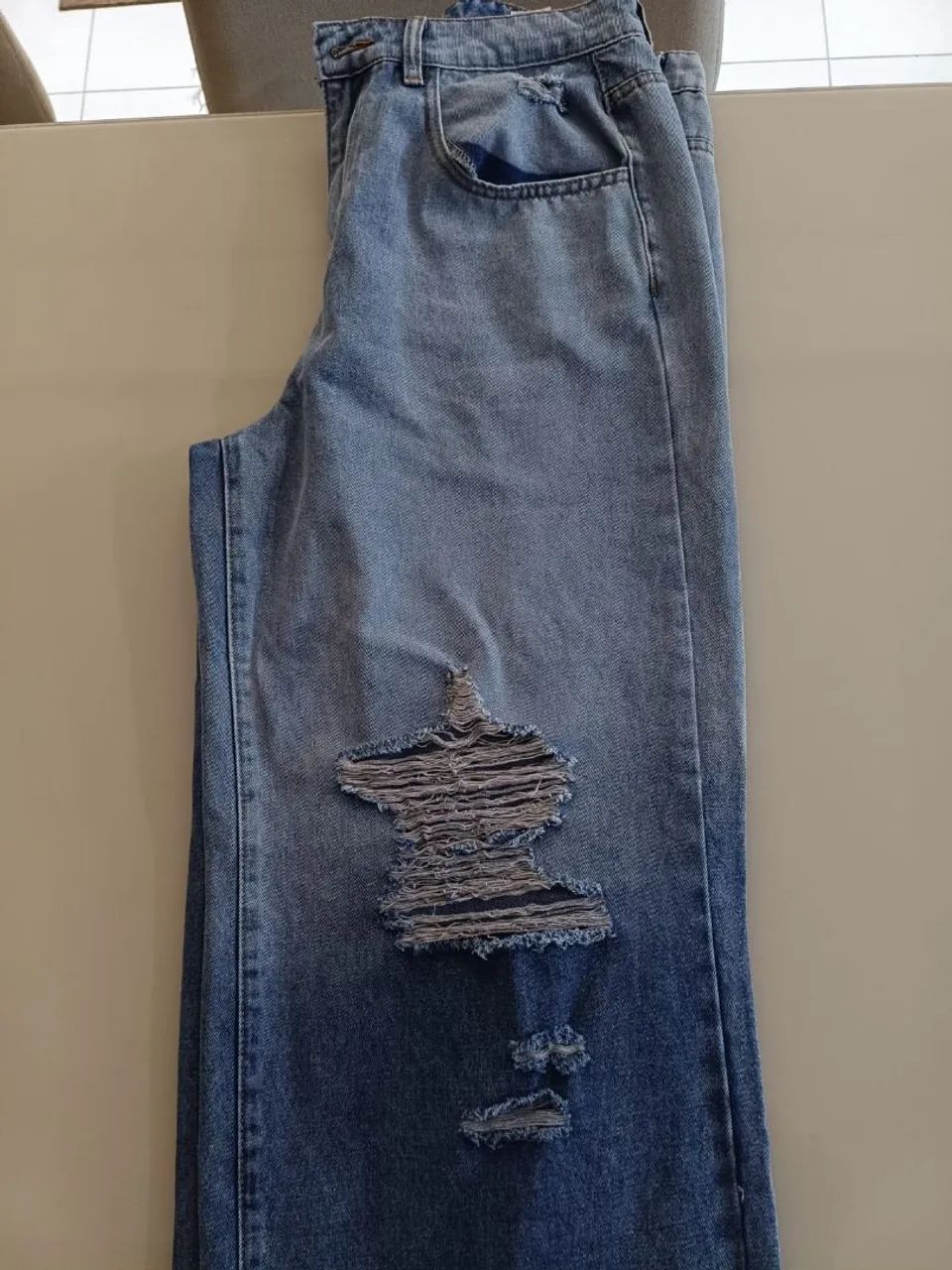 Calça Baggy Rasgada  - Foto 2