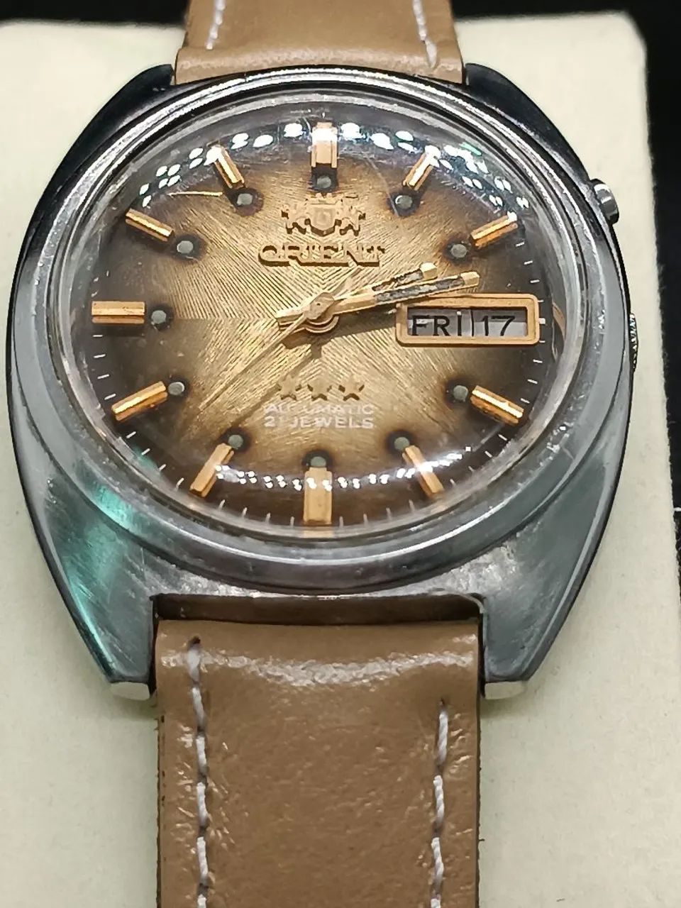 Relógio Orient vintage,com mostrador belíssimo.
