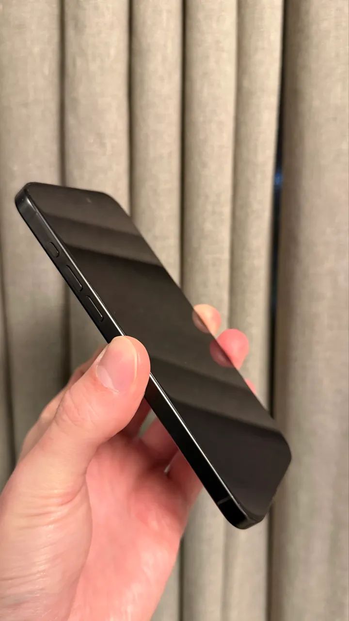 iPhone 15 Pro Max 256GB Titânio Preto - Impecável, único dono, com caixa e NF - Foto 5