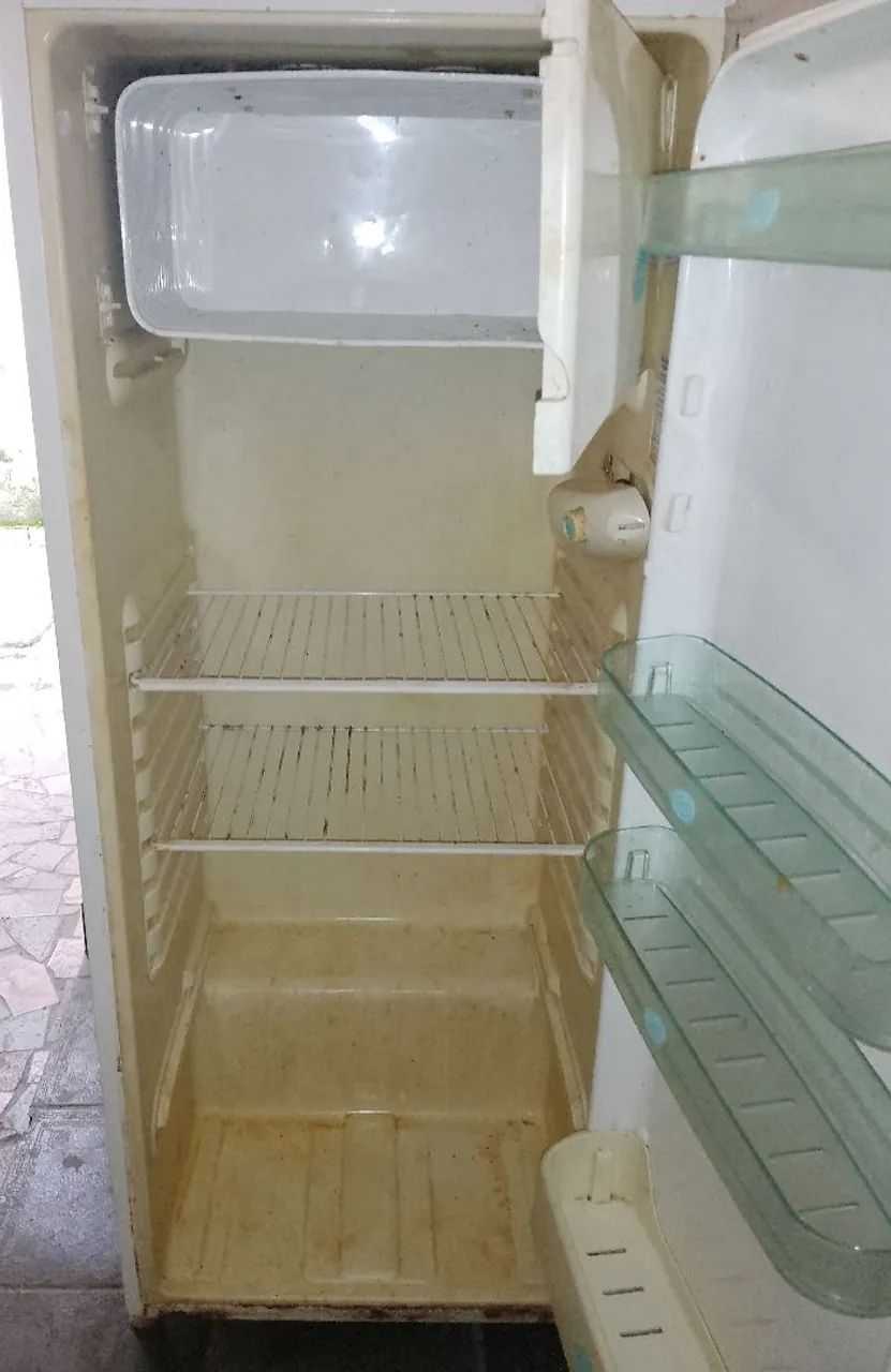 Geladeira Eletrolux  - Foto 4