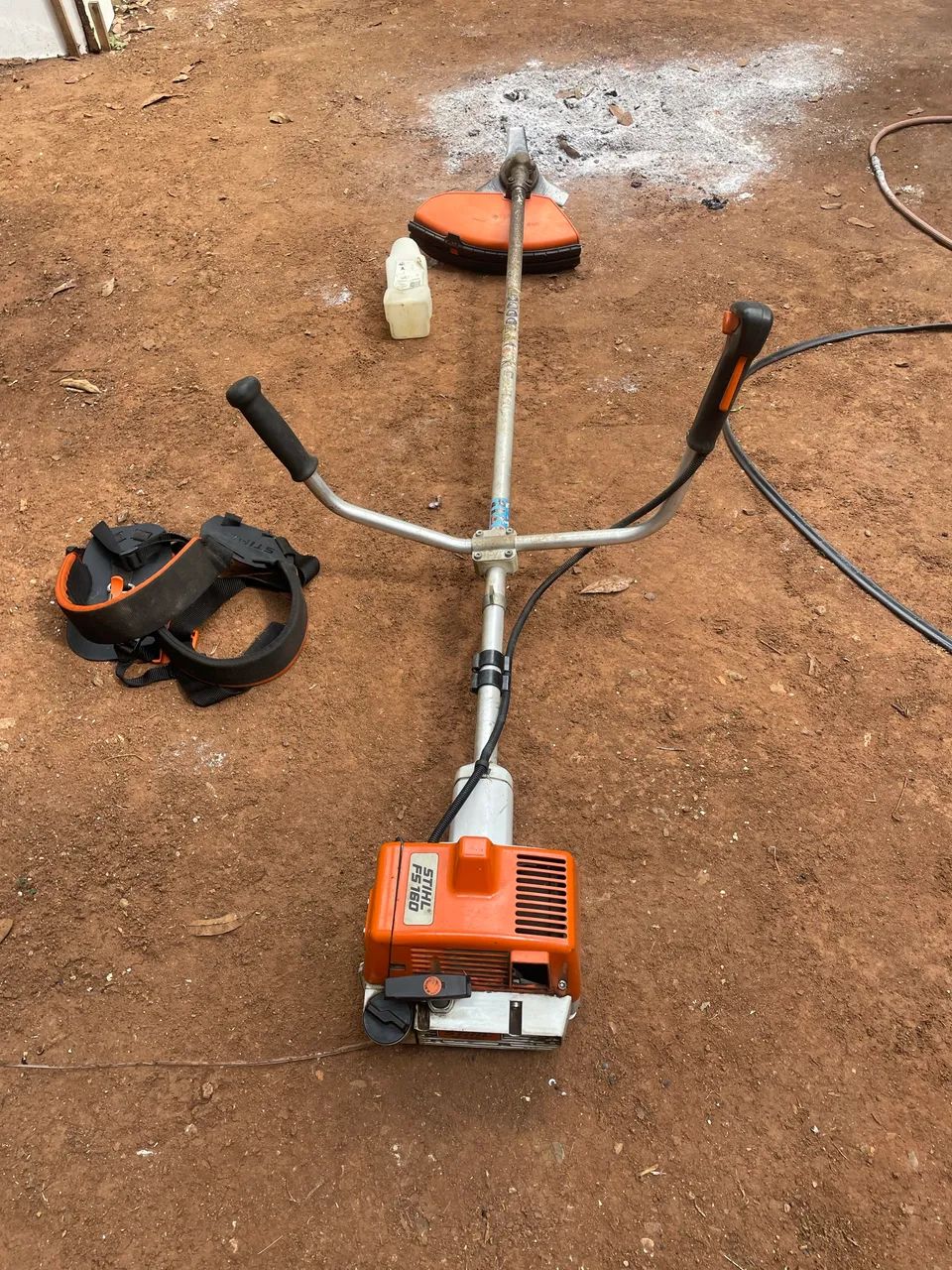 Roçadeira stihl 160 nova - Outros itens para agro e indústria