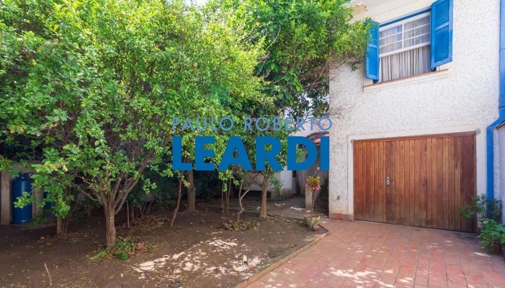CASA ASSOBRADADA - VILA OLÍMPIA - SP