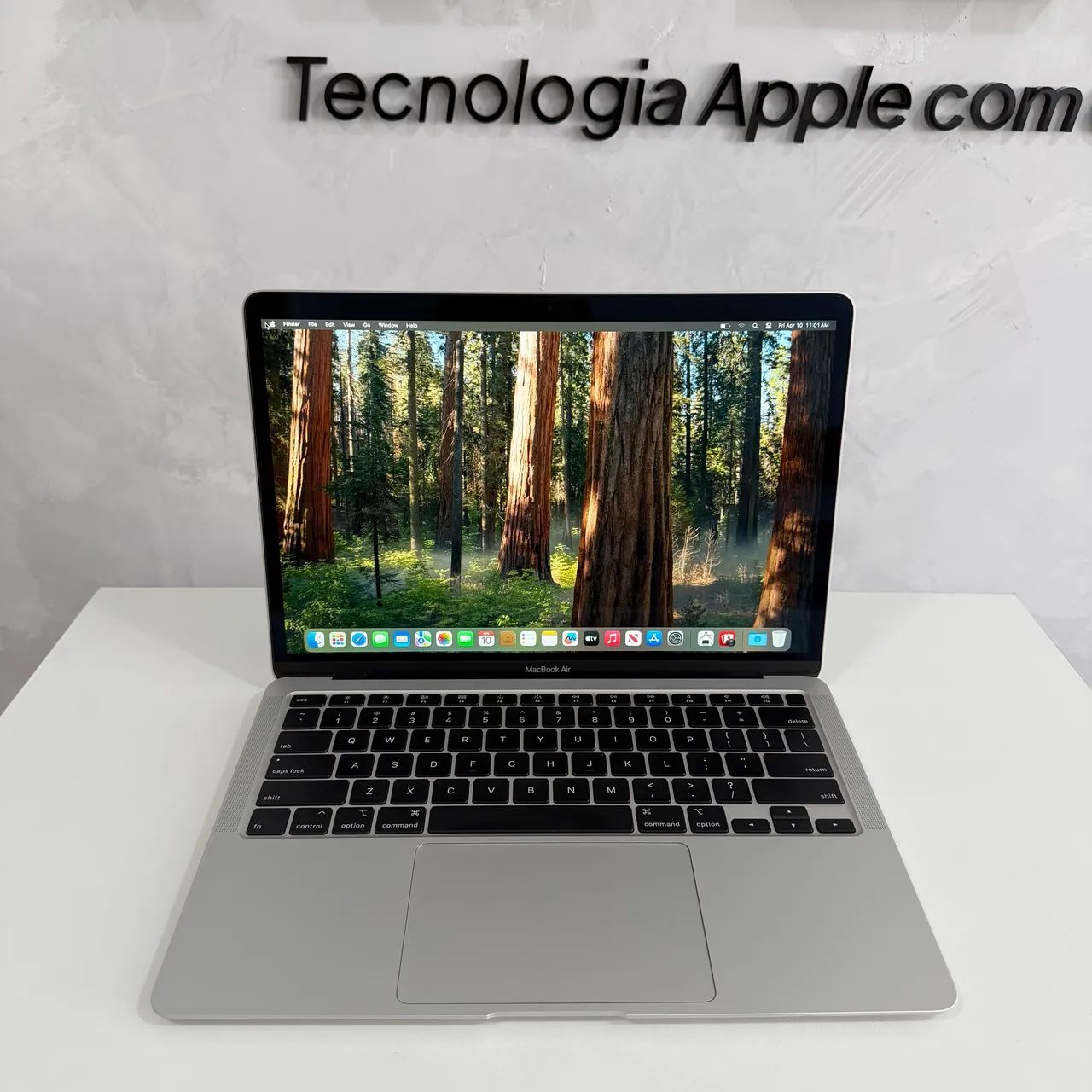 MACBOOK AIR 2020, 8 GB RAM, 256 SSD, TOUCH ID, 13 POLEGADAS, i3
