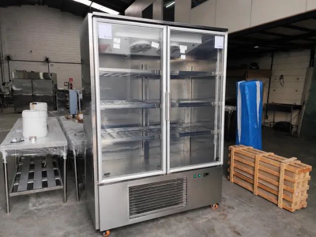 Expositor Vertical Refrigerado 1250mm Inox Duas Portas