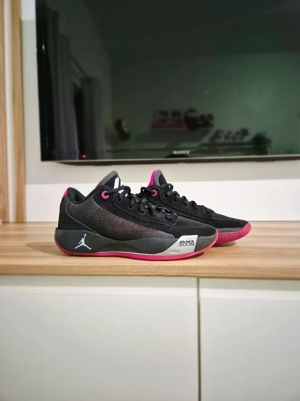 Tênis de Basquete e Vôlei Luka 77 Nike