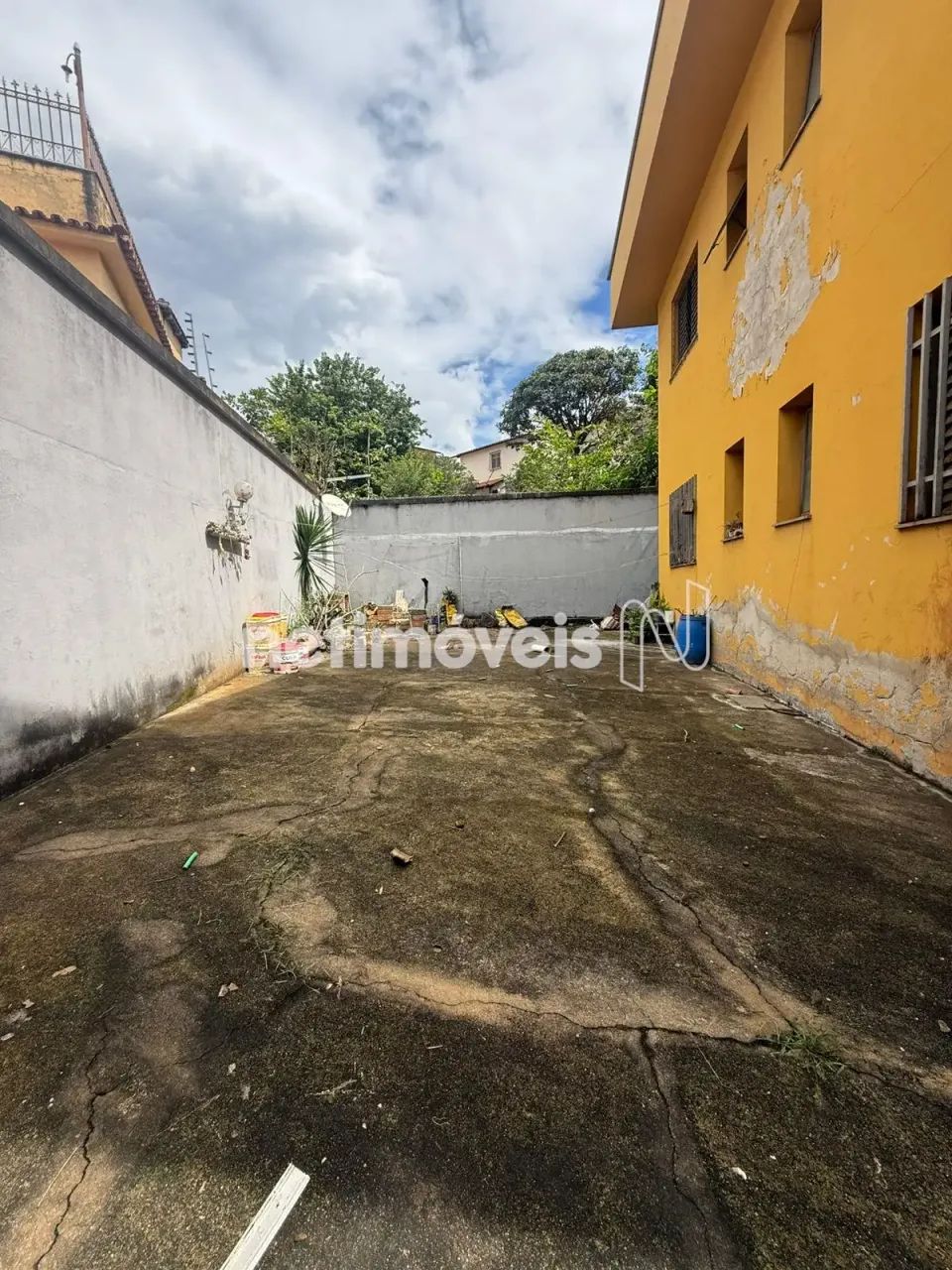 Ampla Area privativa para venda!!