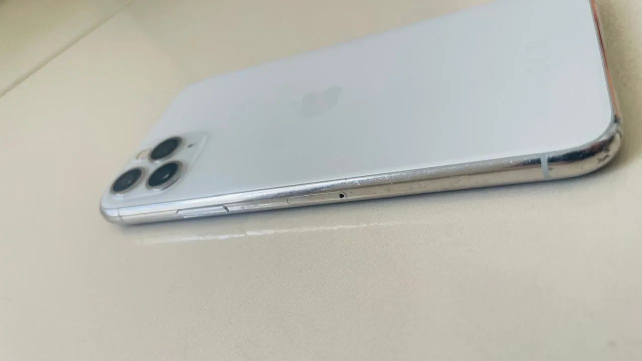 iPhone 11 PRO - Foto 2