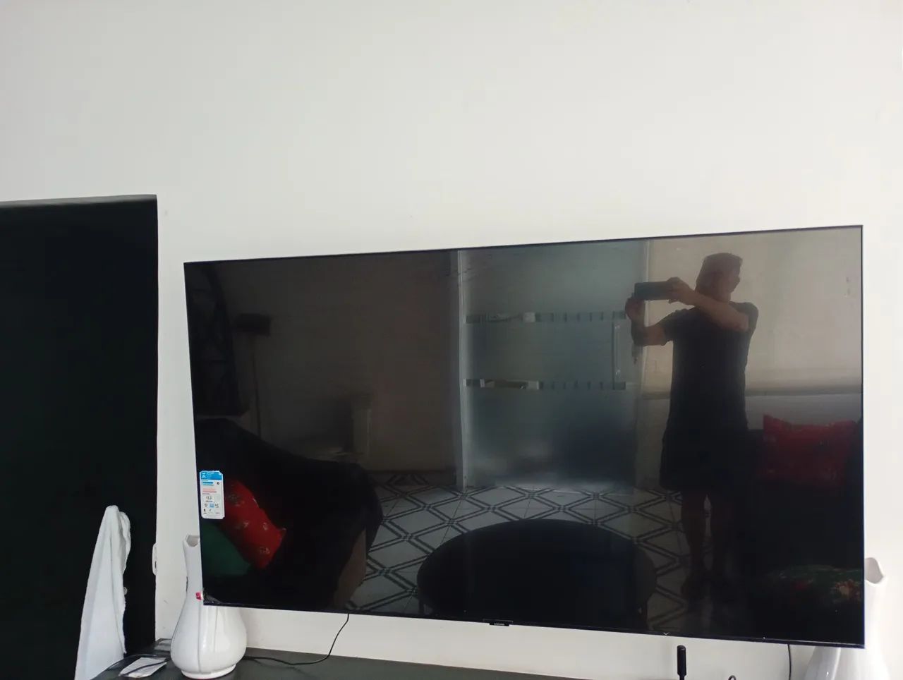 Vendo TV Samsung 65 polegadas estado de conservação praticamente zero 