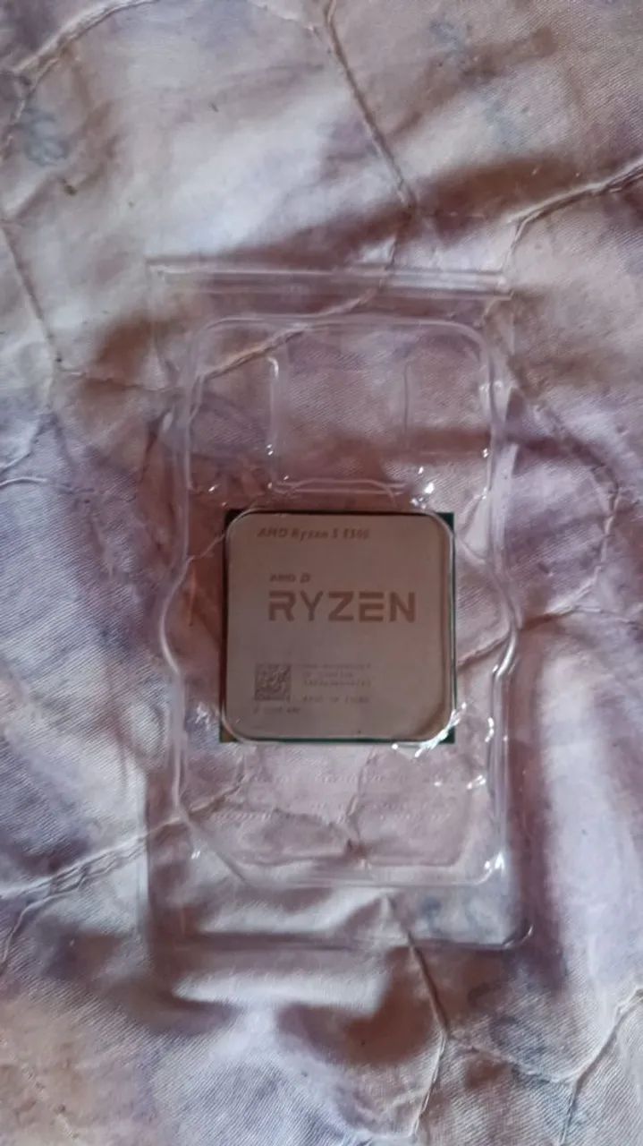 Vendo ou Troco esse Ryzen 5 5500 6/12 núcleos AM4 Semi Novo, Mandem propostas!!