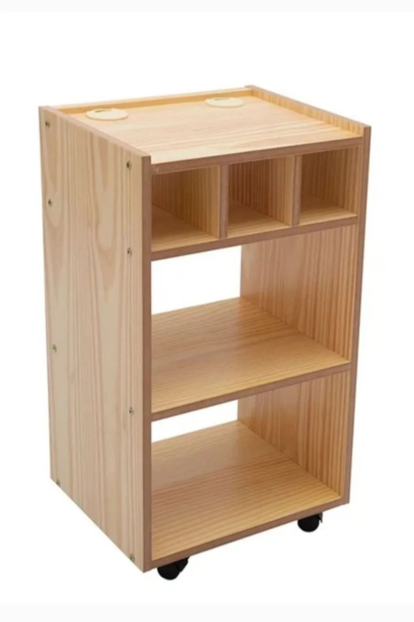 Carrinho auxiliar de madeira 