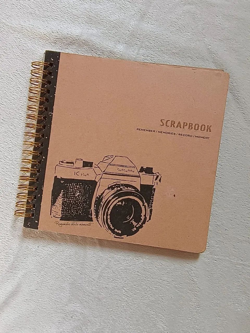 scrapbook kraft com espiral 17,5x17cm
