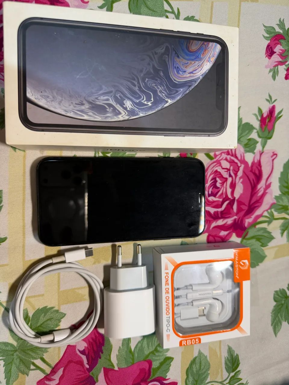 Vendo um iPhone XR