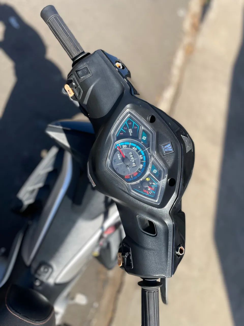 moto  2019 - Foto 3