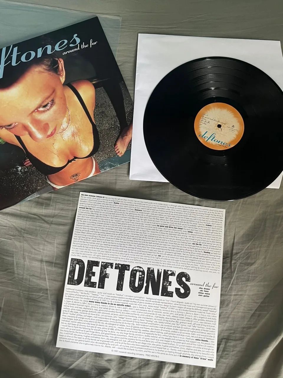 Vinil Deftones Around The Fur - CDs, DVDs etc - Parque Residencial