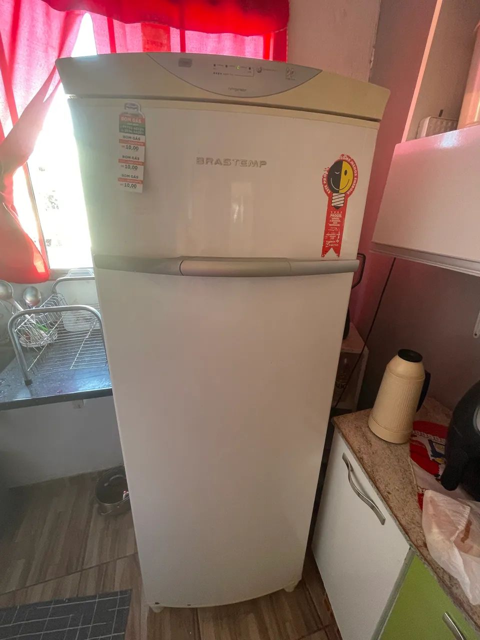 Vende uma geladeira  - Foto 5
