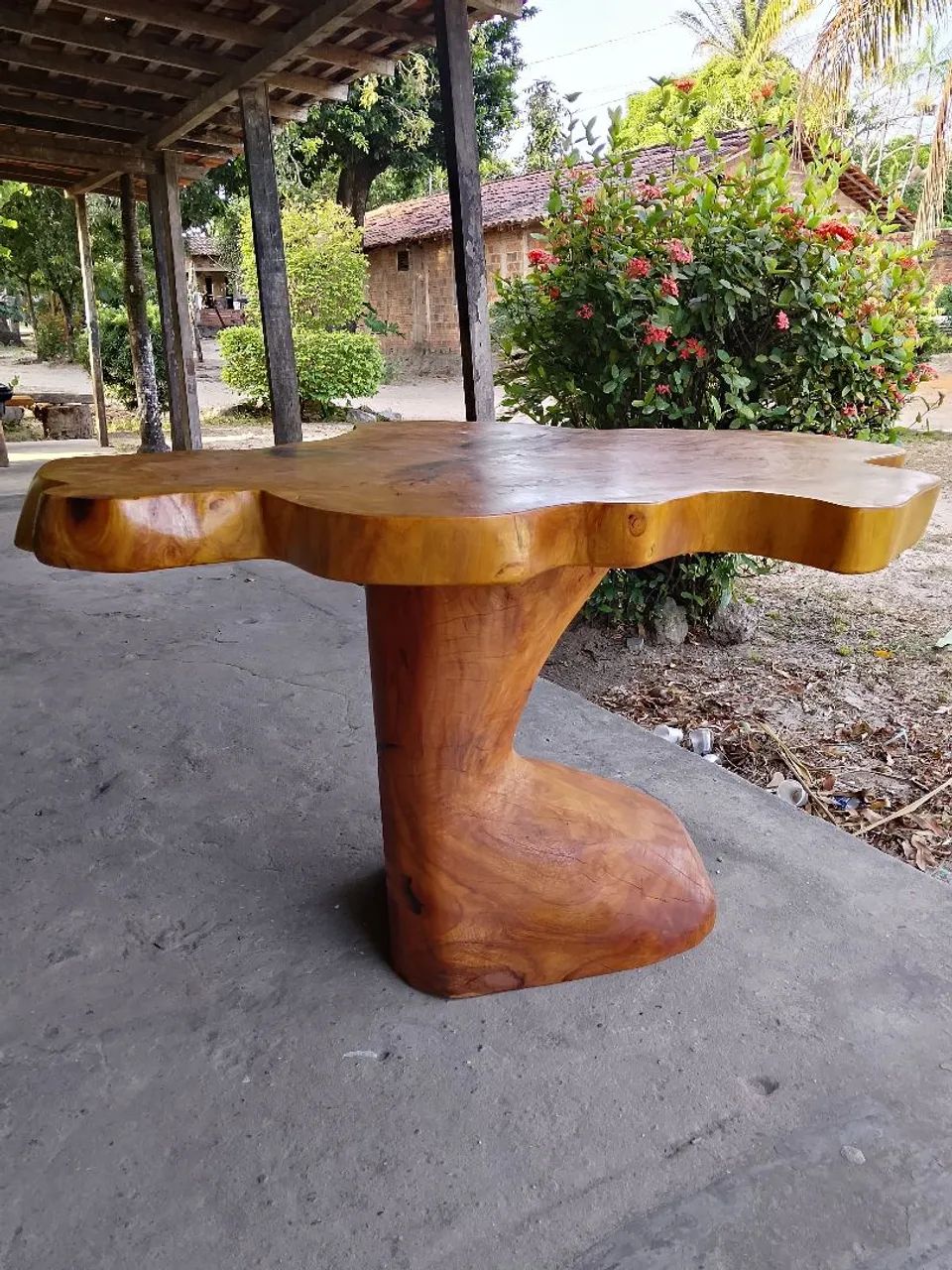 Mesa de bolacha rústica