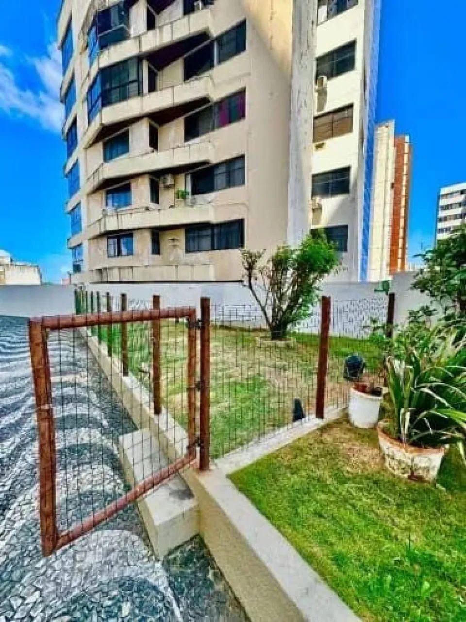 2/4 com suíte - Edifício Água Branca e Água Azul - Foto 3