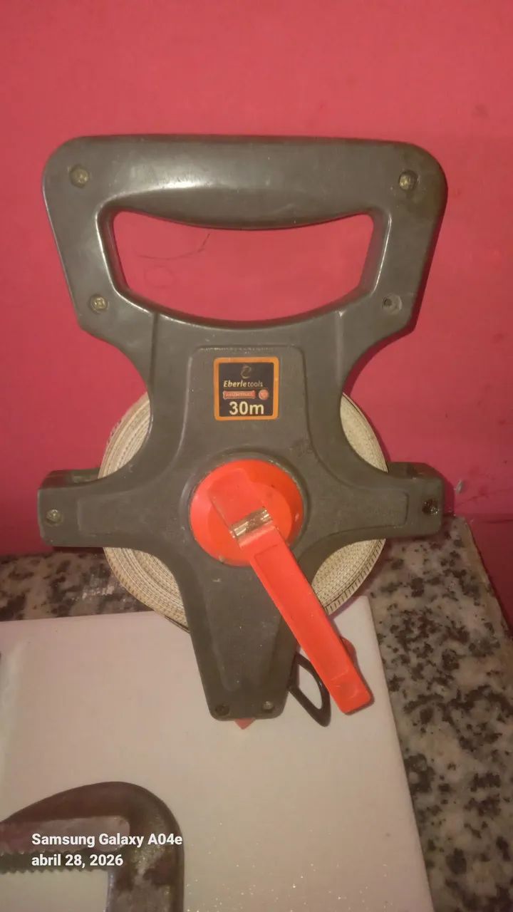 30-Meter Measuring Tape