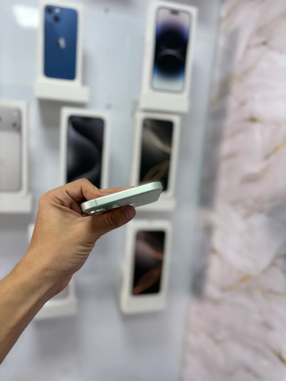 iPhone 15 Plus - 128GB ( Verde )  - Foto 4