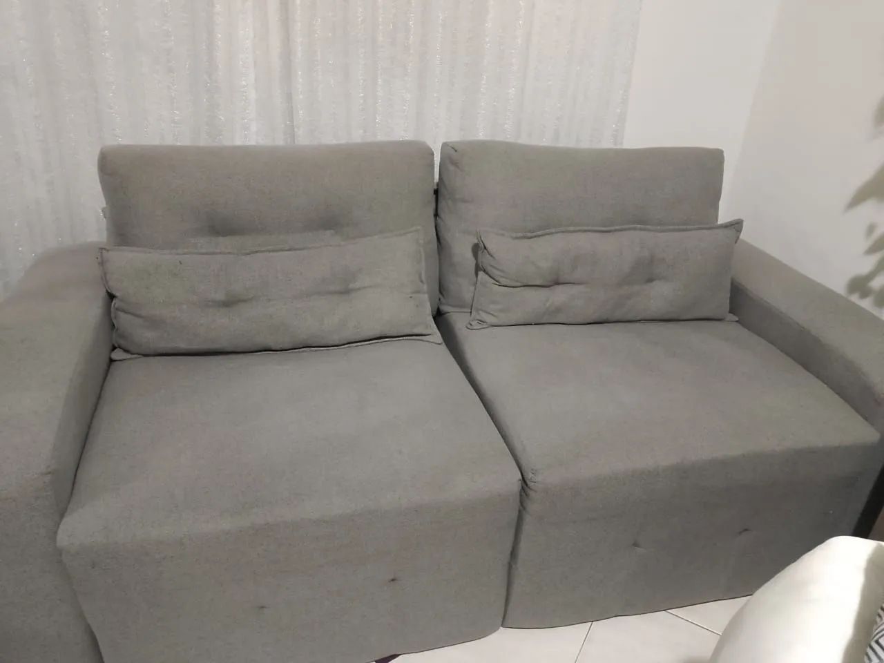 Sofá com pufs - Foto 2