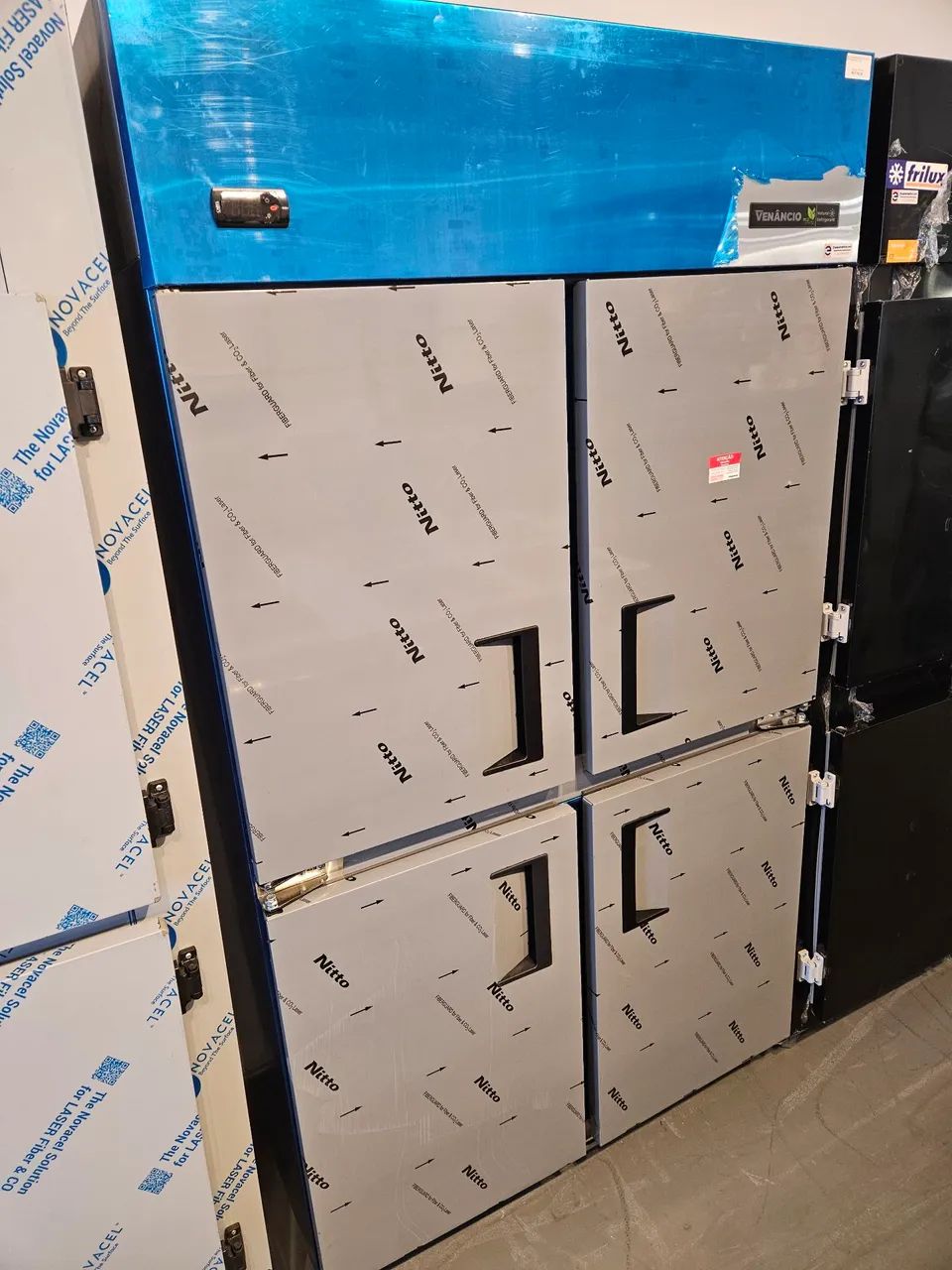 geladeira comercial 4 portas de inox 790L