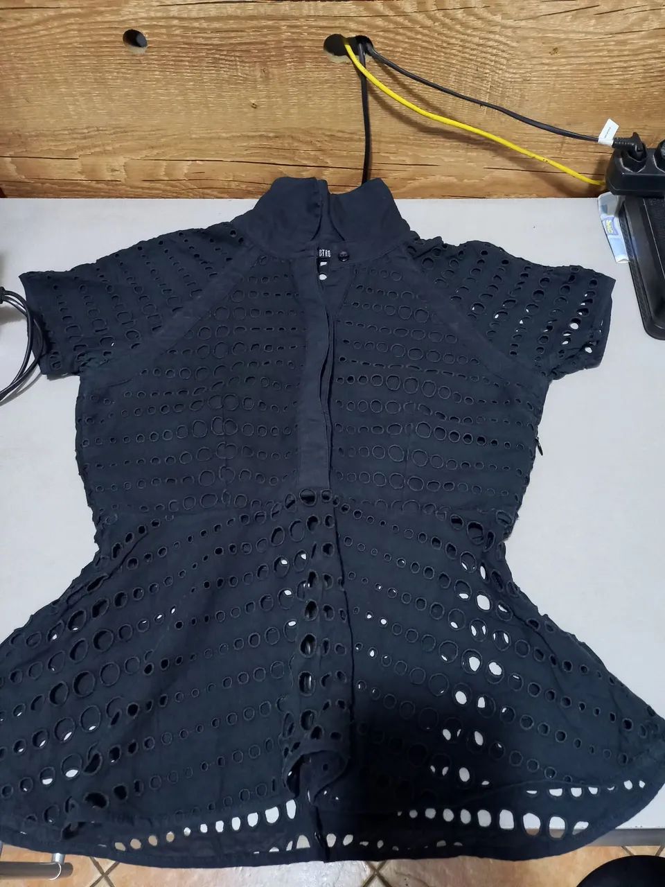 Ótimo lote de roupas 100