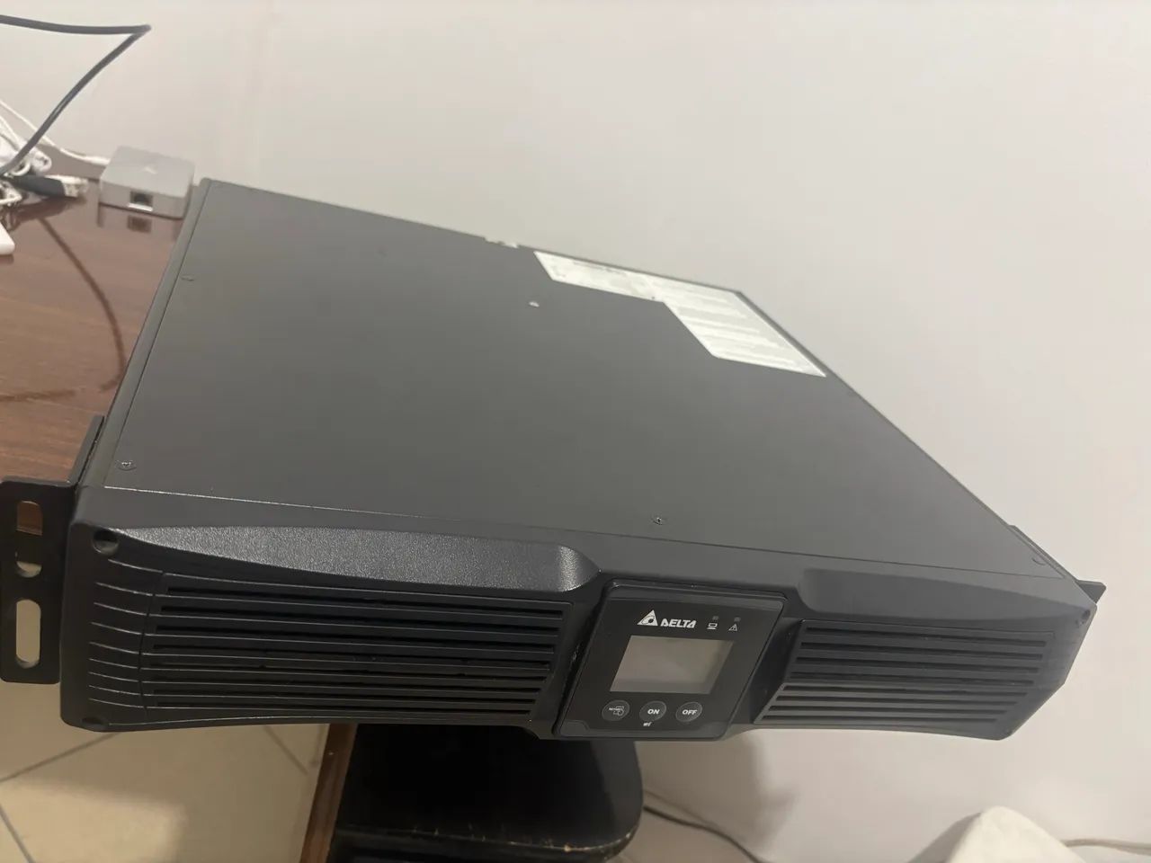 Nobreak 2kVA Delta Dupla Conversão Senoidal Puro - Foto 3