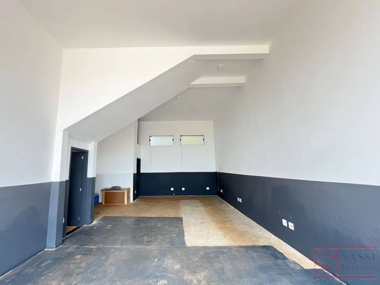 Sala Comercial em COLINAS DO ENGENHO - Foto 4