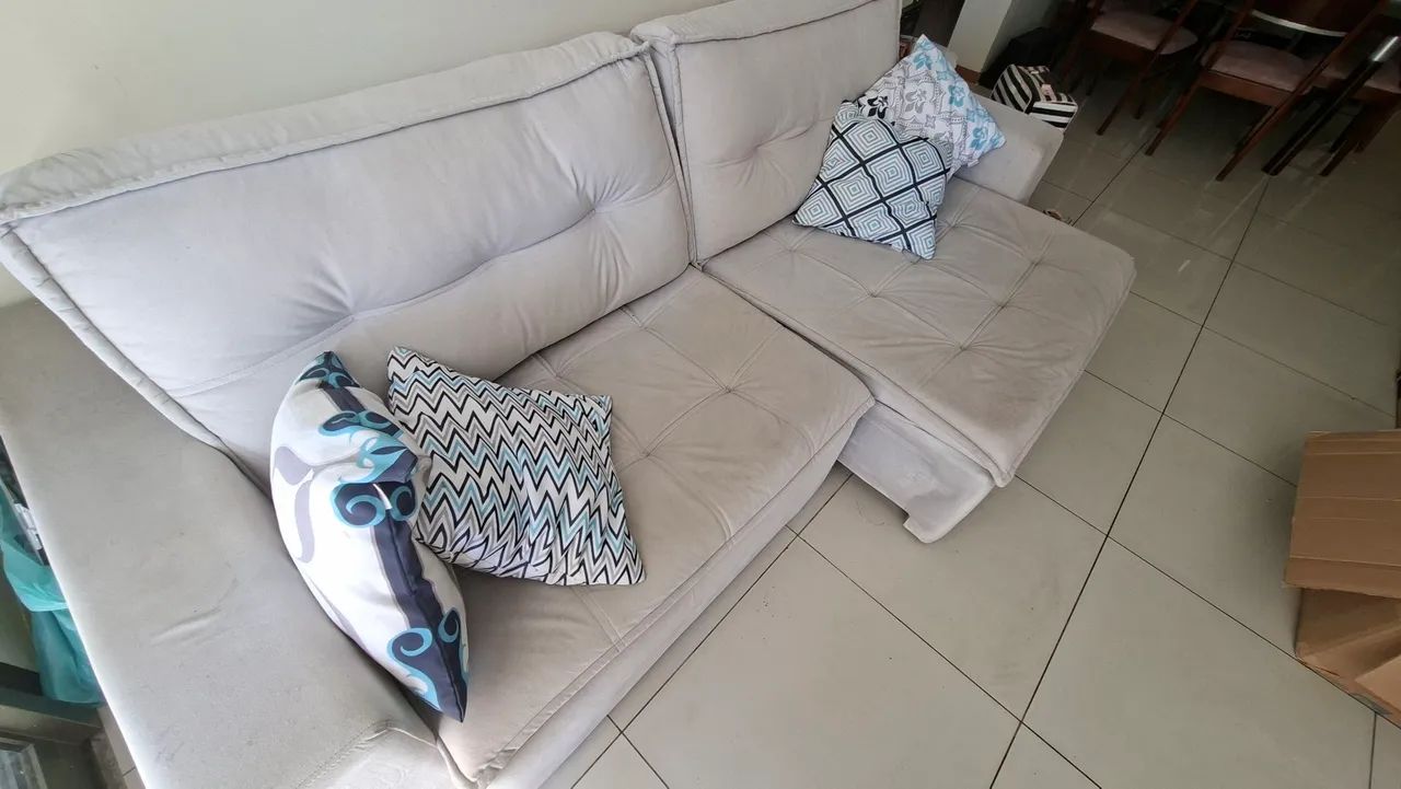 Sofá Retrátil em Sued. 2,40 de largura. Confortável  - Foto 3