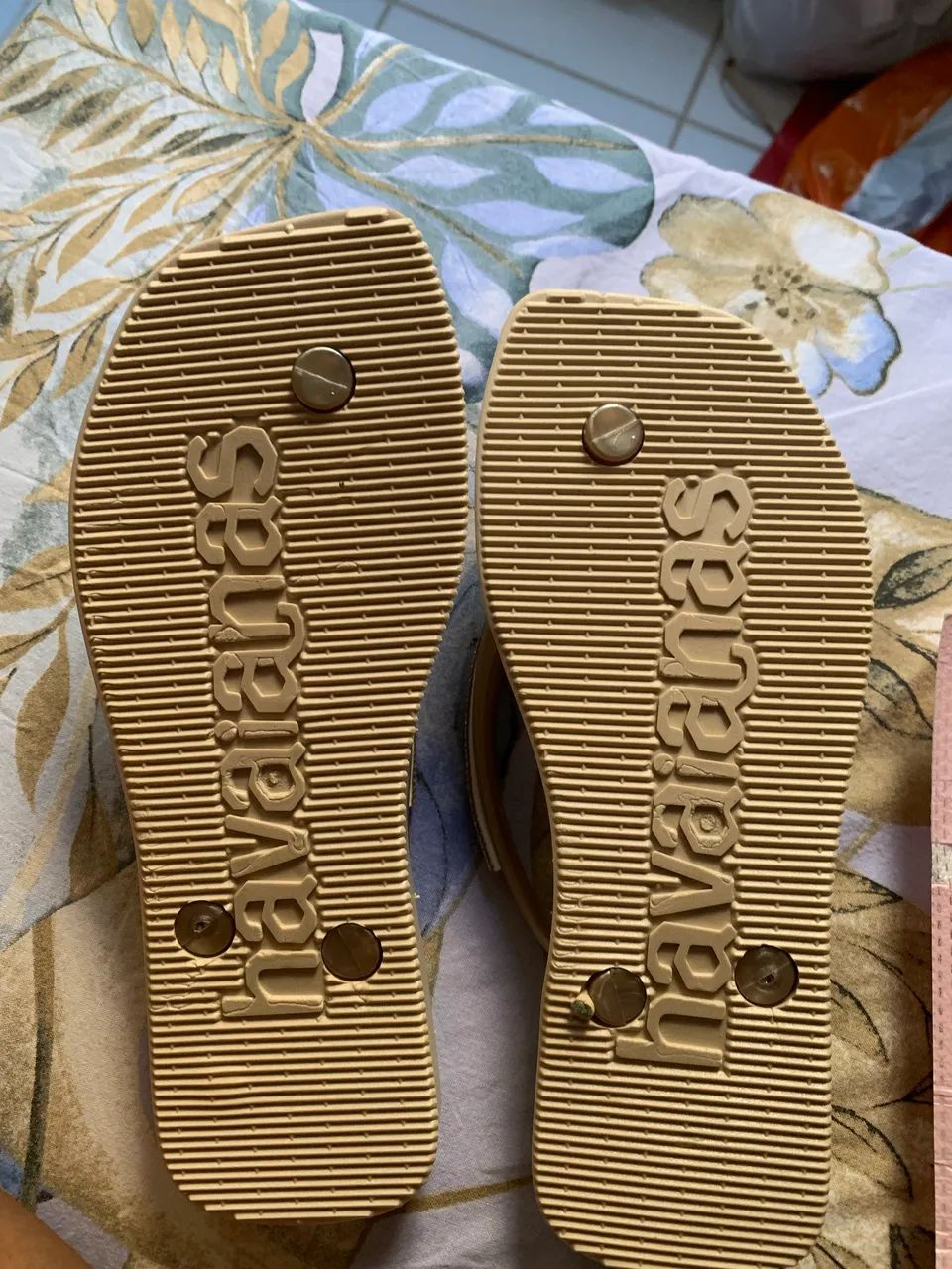 HAVAIANAS COM STRASS - Foto 2