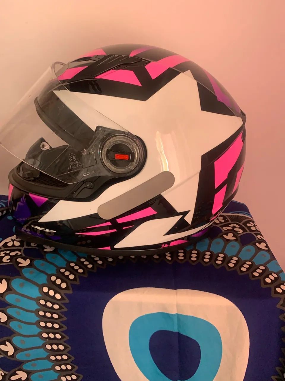 VENDE-SE LS2 STARWAR 
