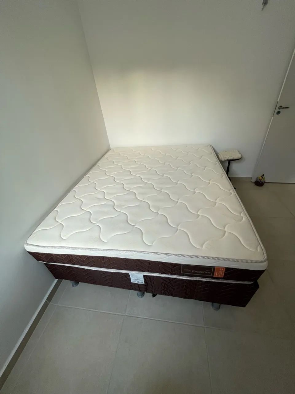 Cama Queen Nova - Foto 2