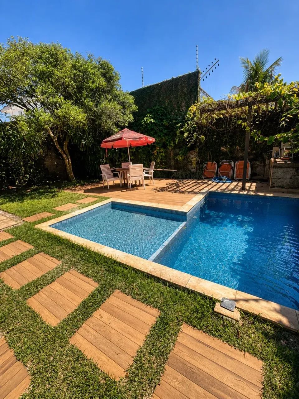 30 mts da Praia da Enseada - LINDA CASA 4 Dts - Foto 2