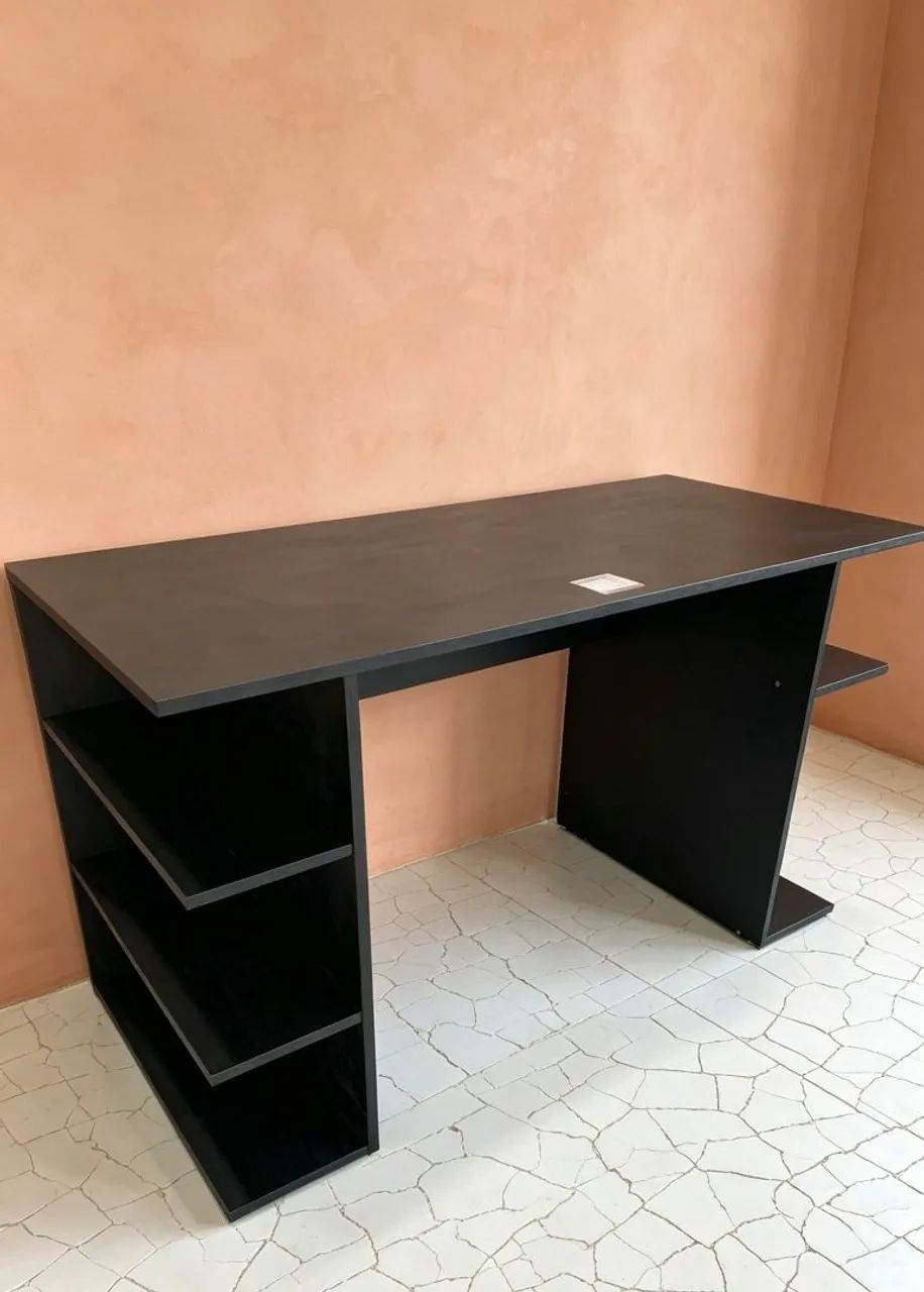 Mesa gamer em mdf