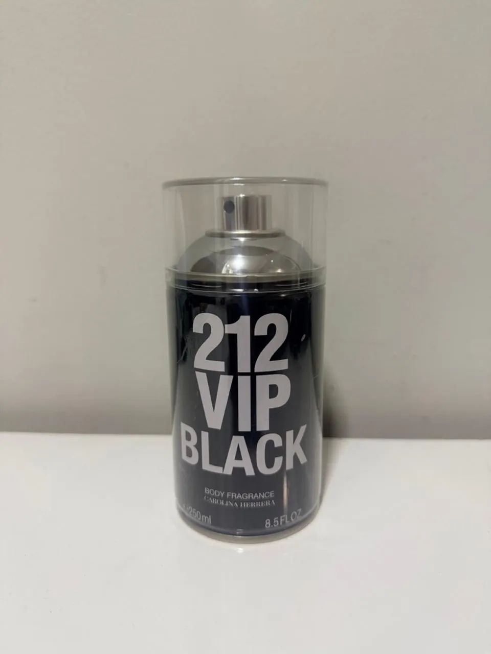 212 vip black lacrado  - Foto 2