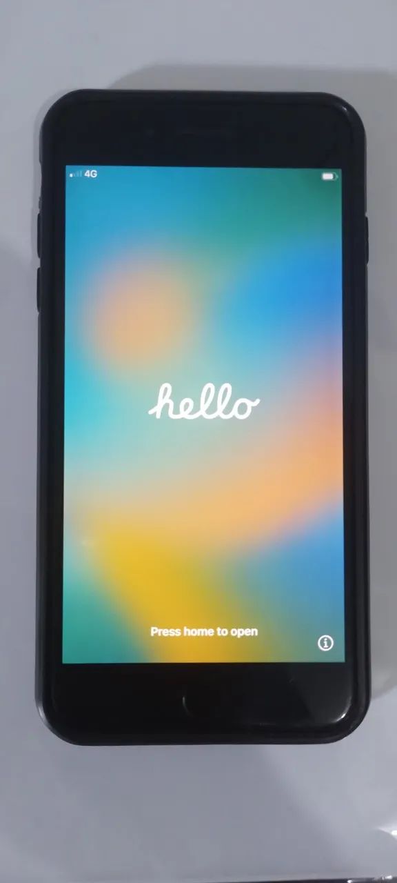 iPhone 8 Plus 64GB - Tela Original - Camera Dupla 12MP