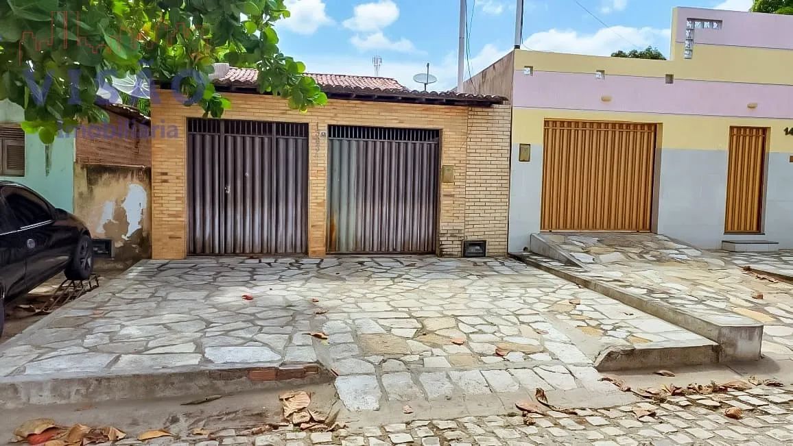 Casa em Bom Jardim - Mossoró