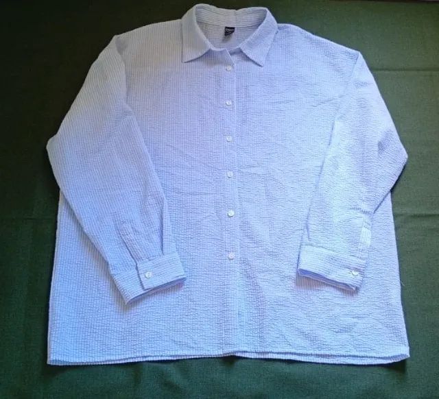 camisa listrada branco e azul