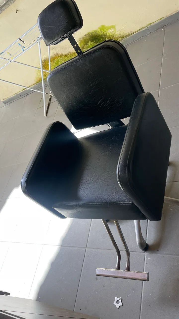 Vendo cadeira de salão de beleza 