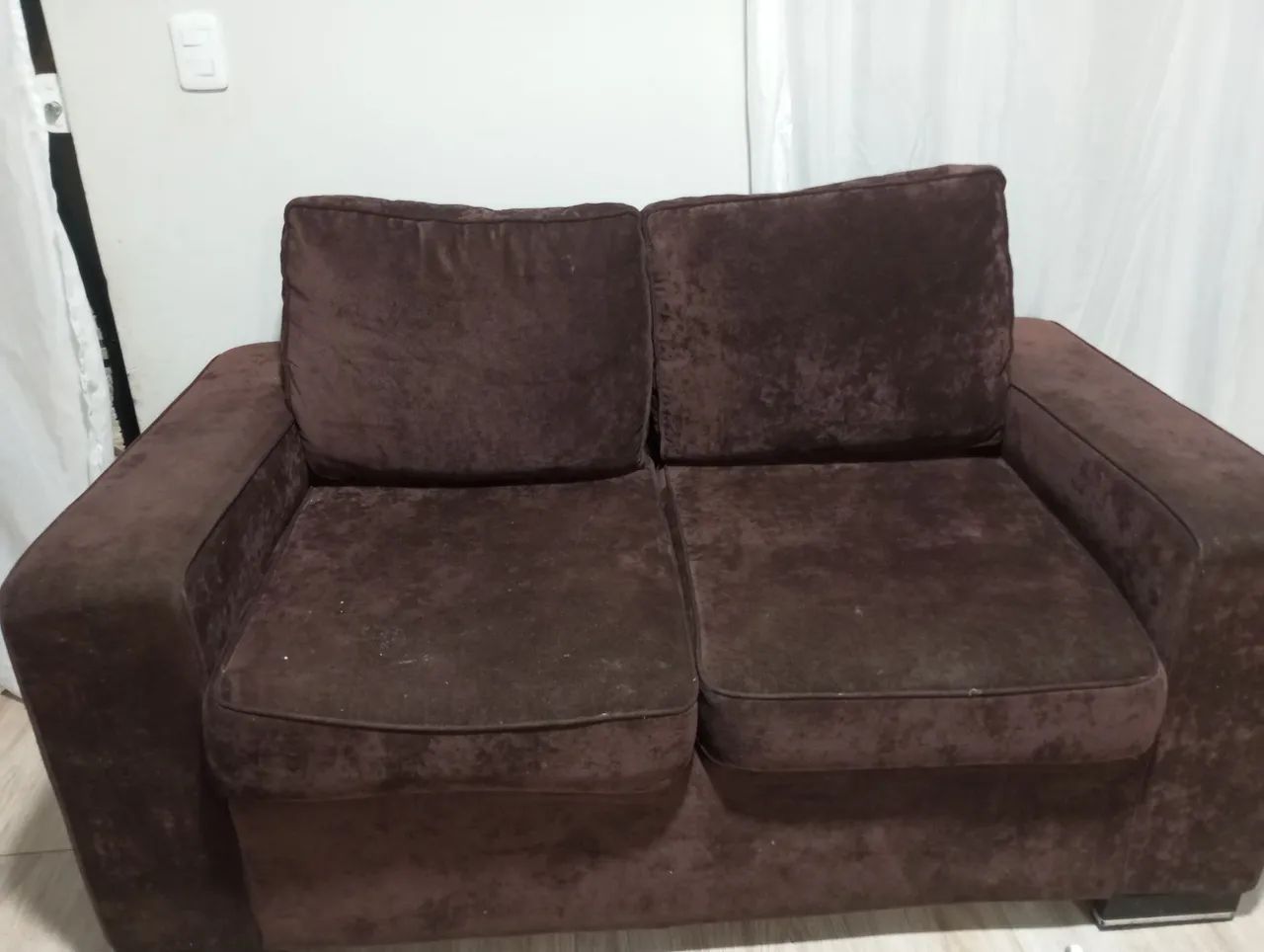 Vendo sofá muito bom 65115871941121120
