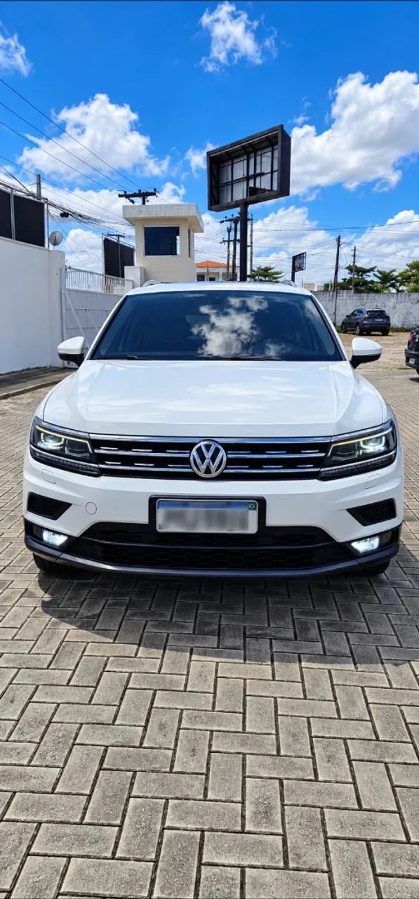 Volkswagen Tiguan ALLSPAC 250 TSI 1.4 FLEX 2018
