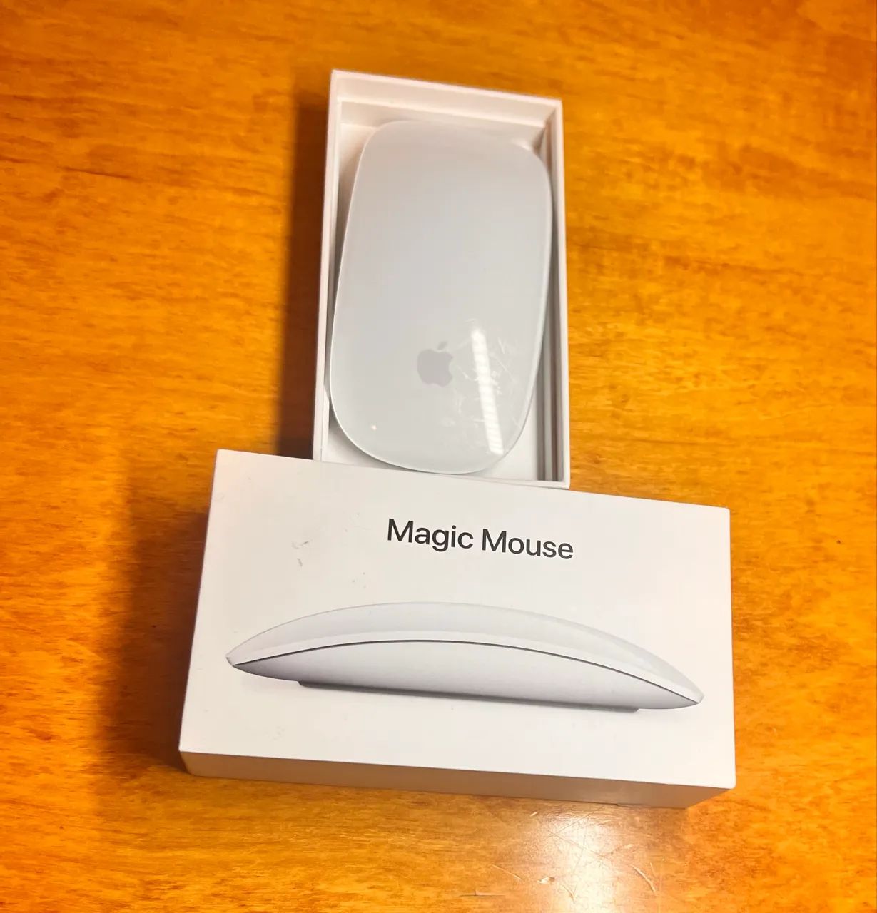Apple Magic Mouse 2 Modelo A1657 - Foto 2