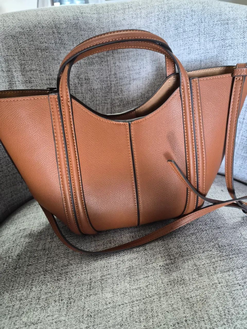 Bolsa Zara, nova 