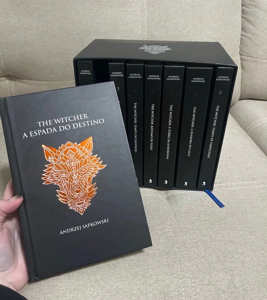 combo de livros the witcher - Foto 3